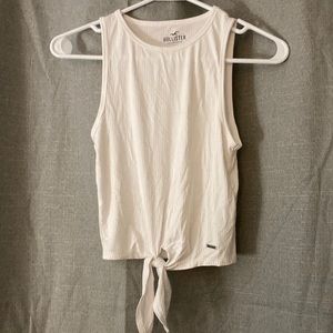 Hollister crop tank
